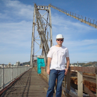 VICTOR E. PEDROSA REQUENA
